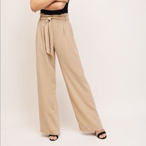 Dynamite 🧨 Tan wide legged pants NWT